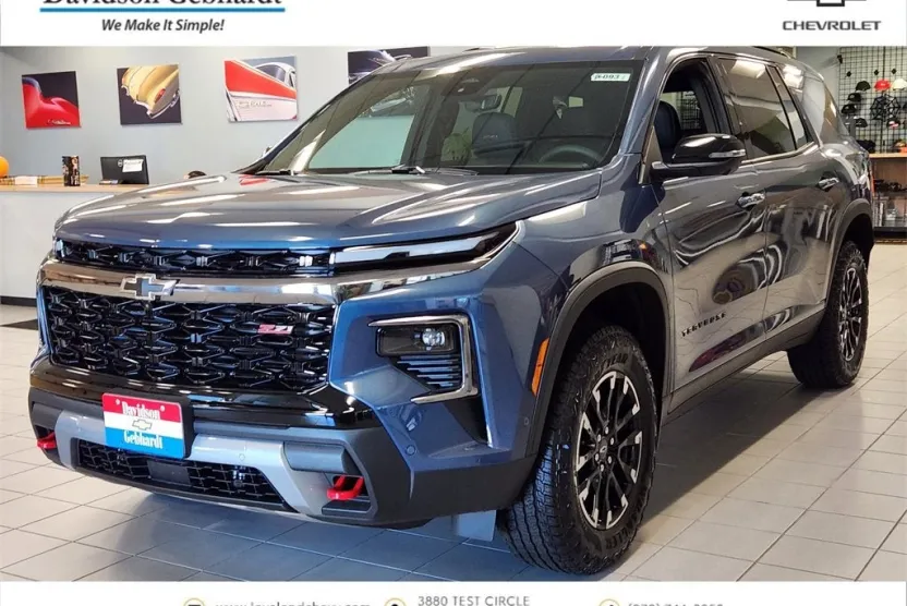 2026 Chevrolet Traverse Z71 photo 1