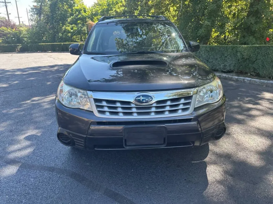 2013 Subaru Forester 2.5XT Premium photo 1