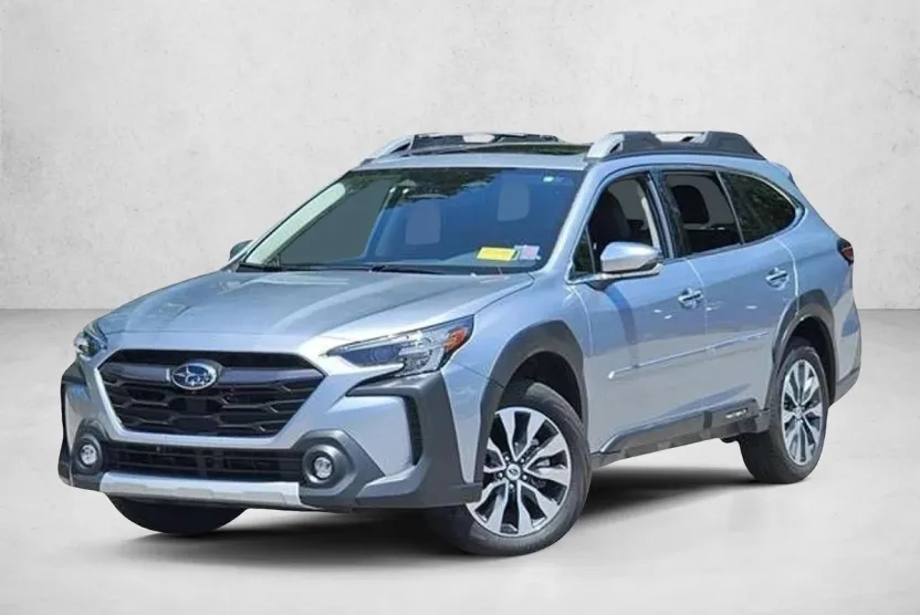 2023 Subaru Outback Touring XT photo 1