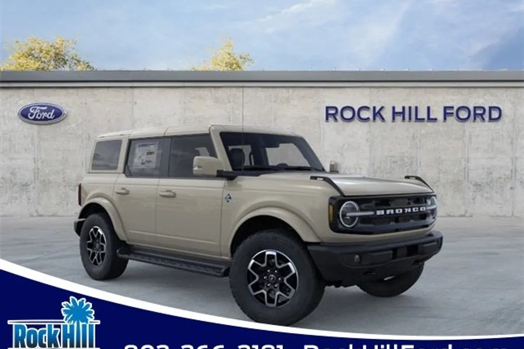 2025 Ford Bronco Outer Banks photo 1