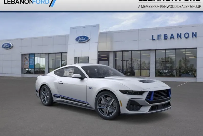 2025 Ford Mustang GT Premium photo 1