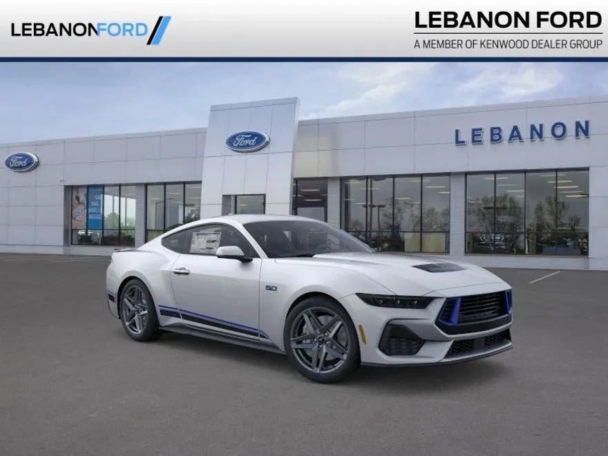 2025 Ford Mustang GT Premium photo 1