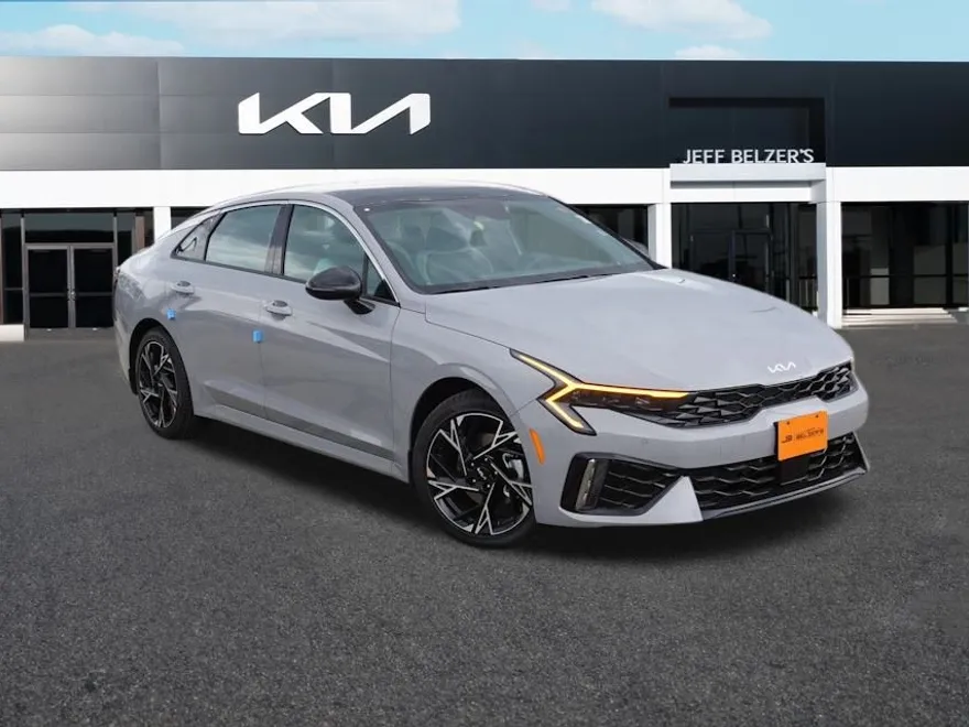 2025 Kia K5 GT-Line photo 1