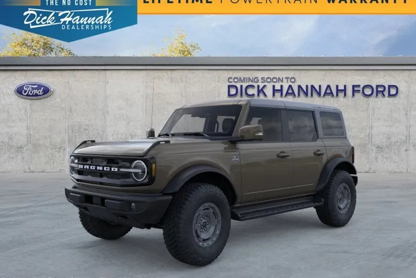 2025 Ford Bronco Outer Banks photo 1
