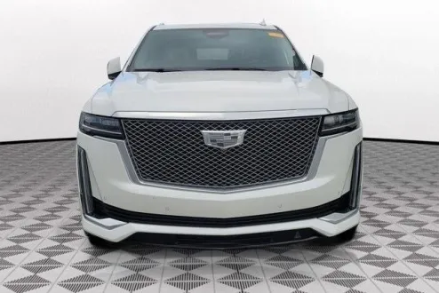 2023 Cadillac Escalade ESV Premium Luxury photo 2