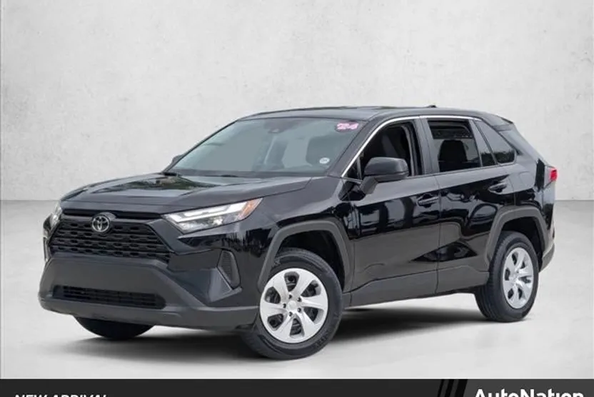 2024 Toyota RAV4 LE photo 1