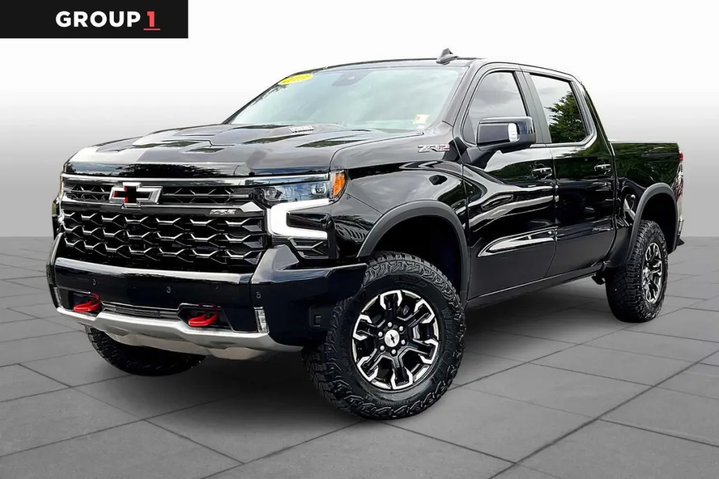 2025 Chevrolet Silverado 1500 ZR2 photo 1