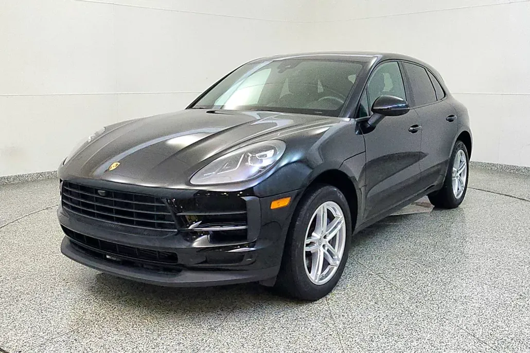 2021 Porsche Macan Base photo 1