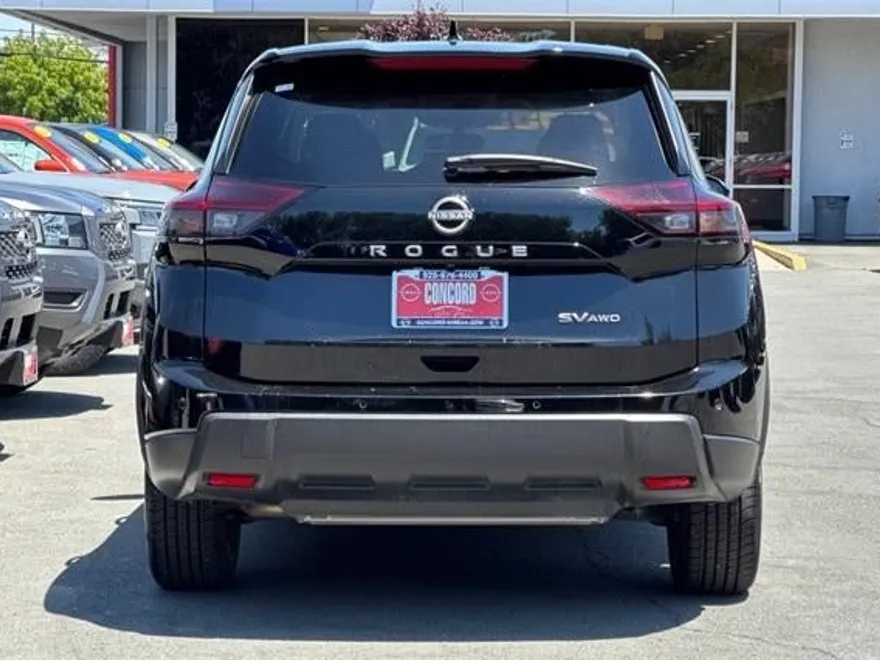 2024 Nissan Rogue SV AWD photo 1