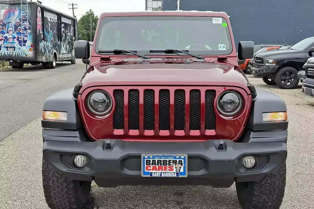 2021 Jeep Wrangler Unlimited Islander photo 1