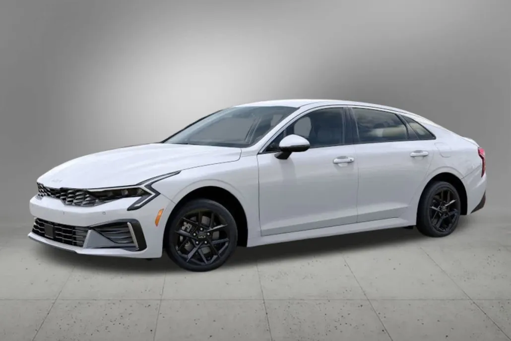 2026 Kia K5 LXS photo 1