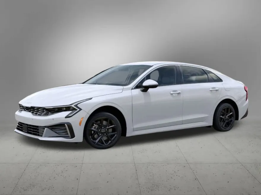 2026 Kia K5 LXS photo 1