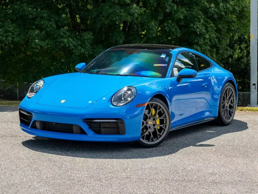 2022 Porsche 911 4 photo 1