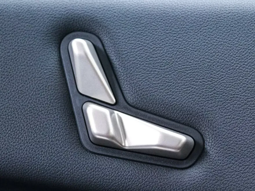 2026 Bmw iX photo 23