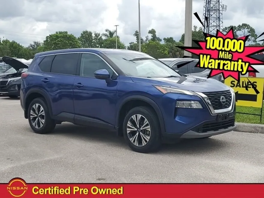2022 Nissan Rogue SV photo 1