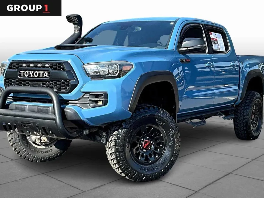 2018 Toyota Tacoma TRD Pro photo 1