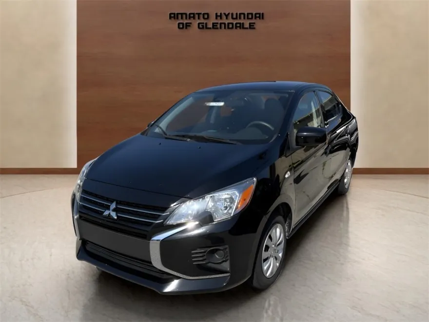 2024 Mitsubishi Mirage G4 ES photo 1