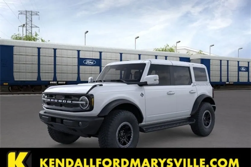 2025 Ford Bronco Outer Banks photo 1