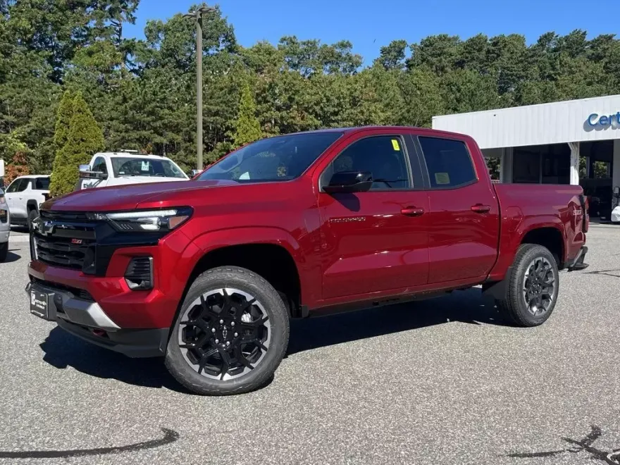 2026 Chevrolet Colorado Z71 photo 1