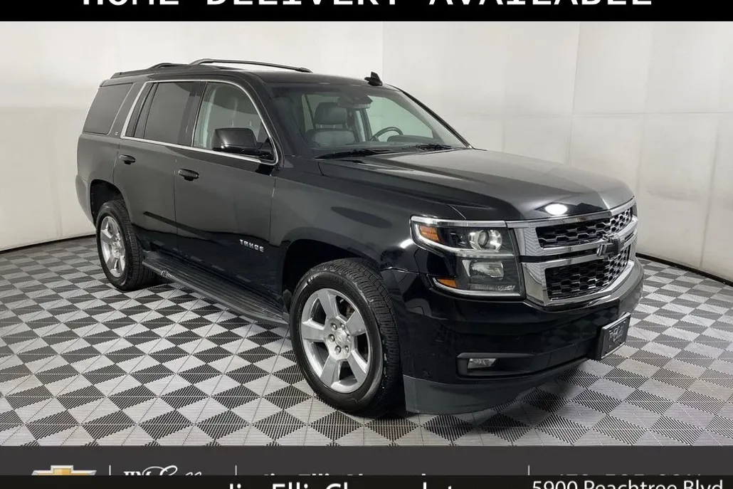 2018 Chevrolet Tahoe LT photo 1