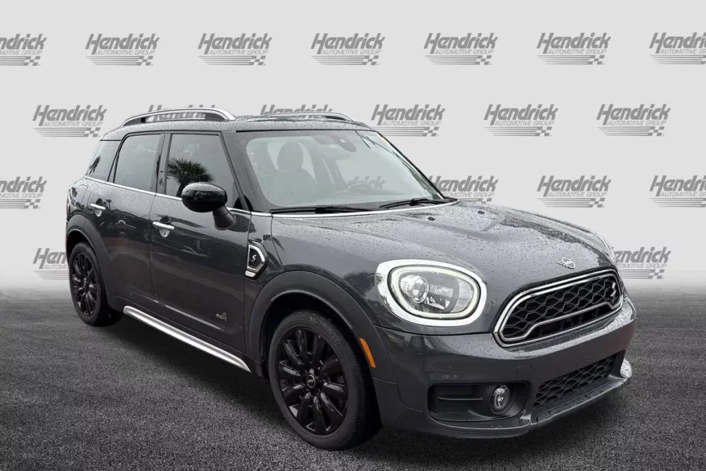 2020 Mini Countryman S ALL4 photo 1