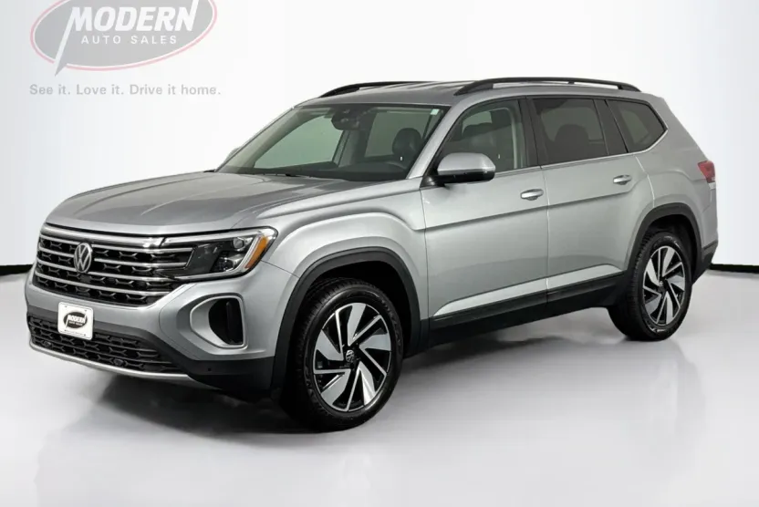 2024 Volkswagen Atlas SE Technology photo 1