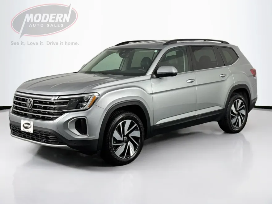 2024 Volkswagen Atlas SE Technology photo 1