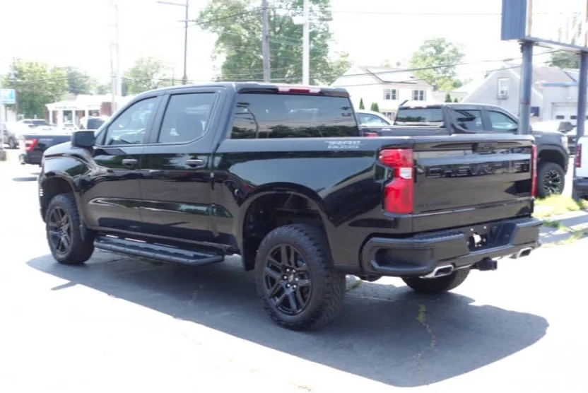 2022 Chevrolet Silverado 1500 Custom Trail Boss photo 1