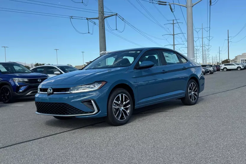 2026 Volkswagen Jetta SE photo 1