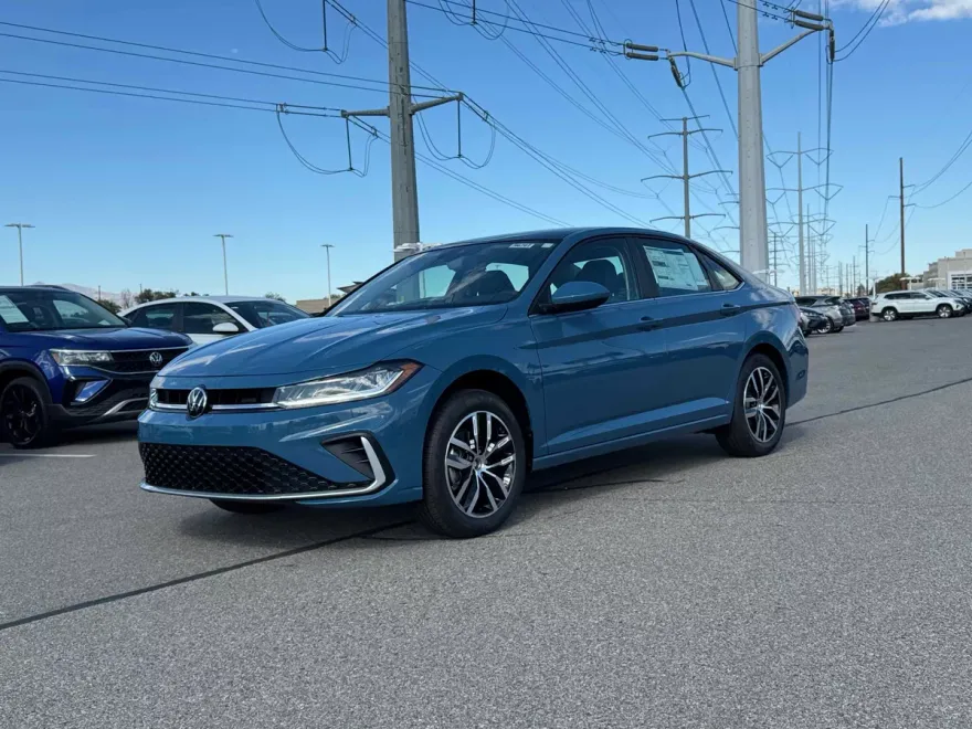 2026 Volkswagen Jetta SE photo 1
