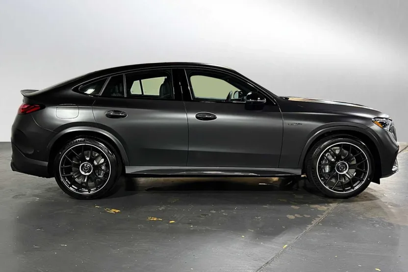 2026 Mercedes Benz GLC AMG 63 S E PERFORMANCE photo 1