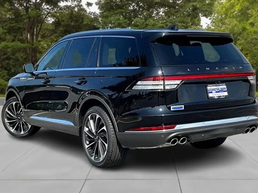 2025 Lincoln Aviator Reserve photo 1