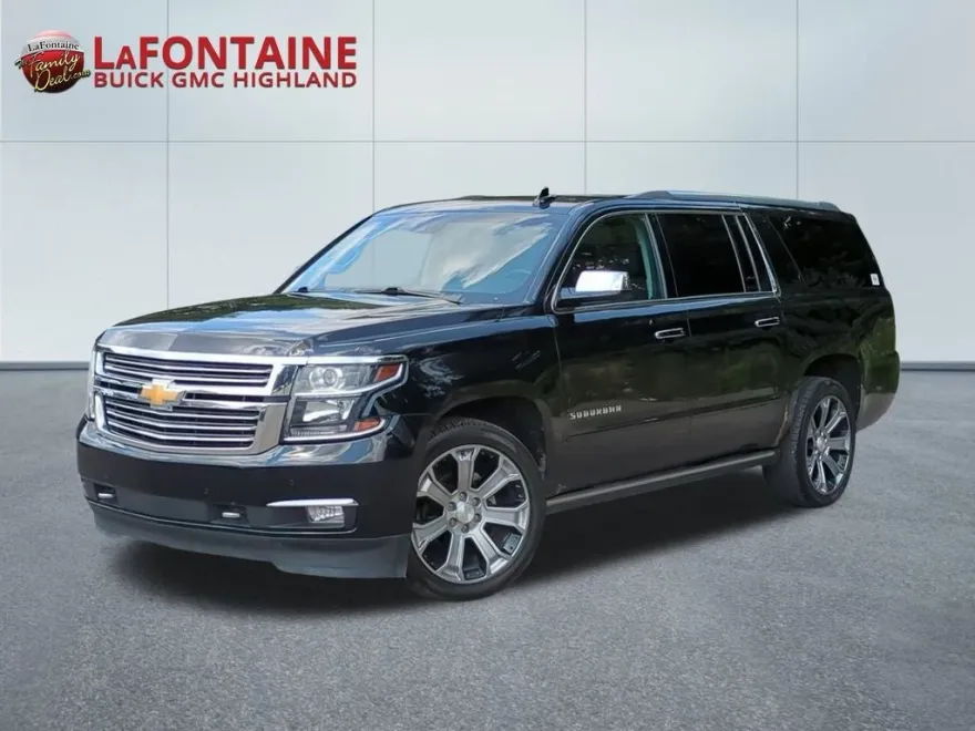 2017 Chevrolet Suburban Premier photo 1