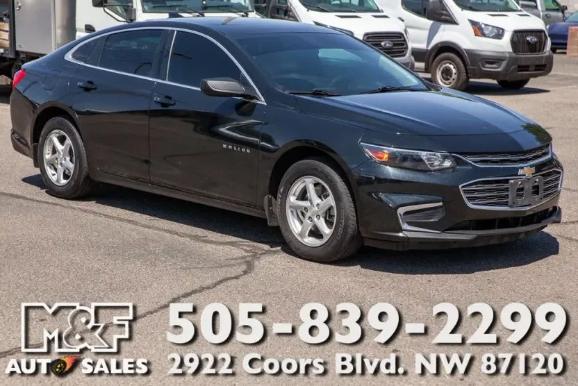 2018 Chevrolet Malibu photo 1