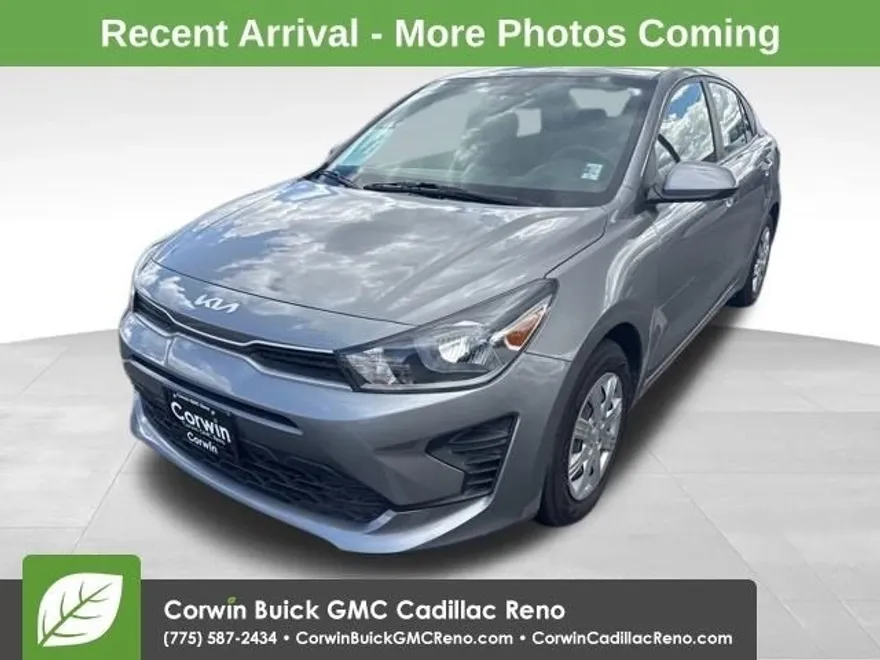 2022 Kia Rio S photo 1