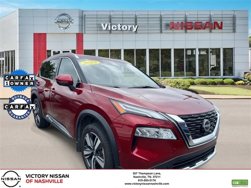 2023 Nissan Rogue Platinum photo 1