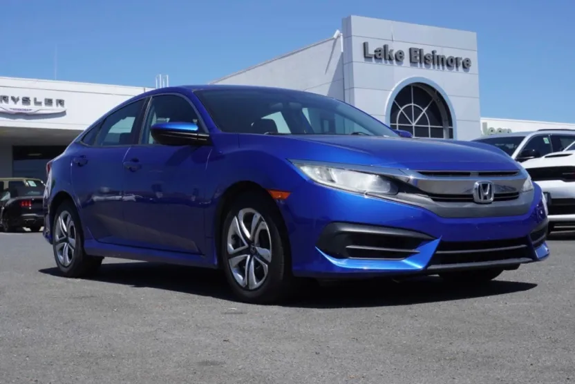 2016 Honda Civic LX photo 1