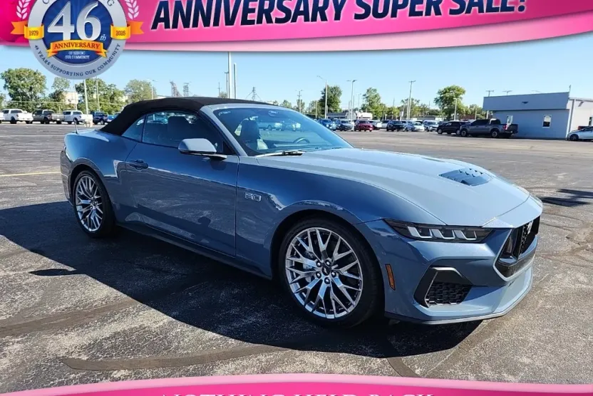 2024 Ford Mustang GT Premium Convertible photo 1