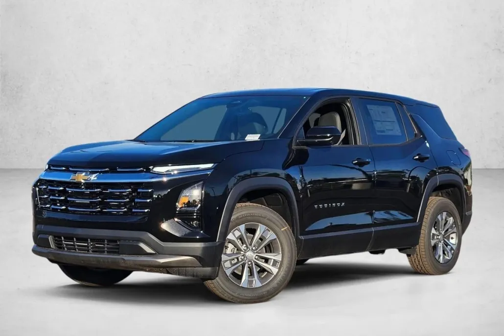 2026 Chevrolet Equinox LT photo 1