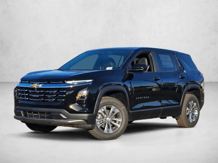2026 Chevrolet Equinox LT photo 1