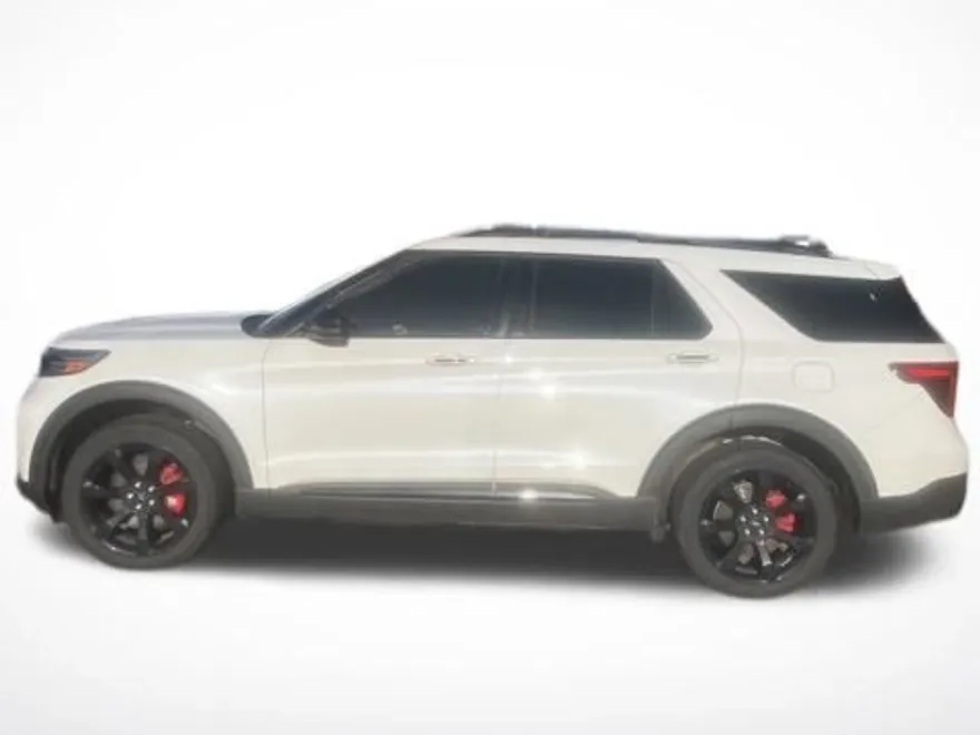2021 Ford Explorer ST photo 1