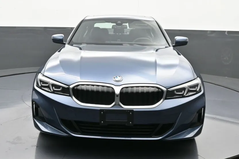 2025 Bmw 330i xDrive photo 1