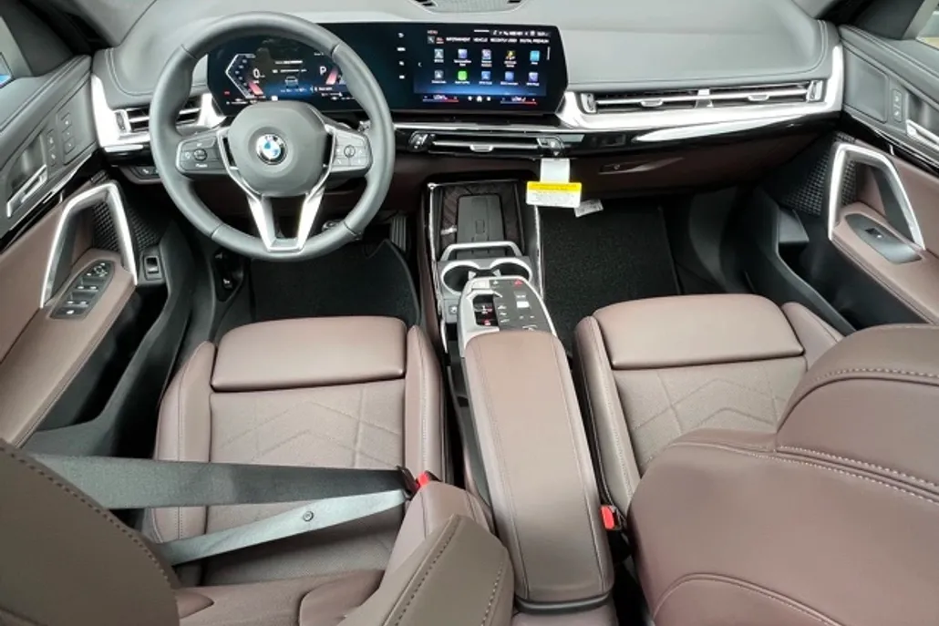 2025 Bmw X1 XDrive28i photo 1