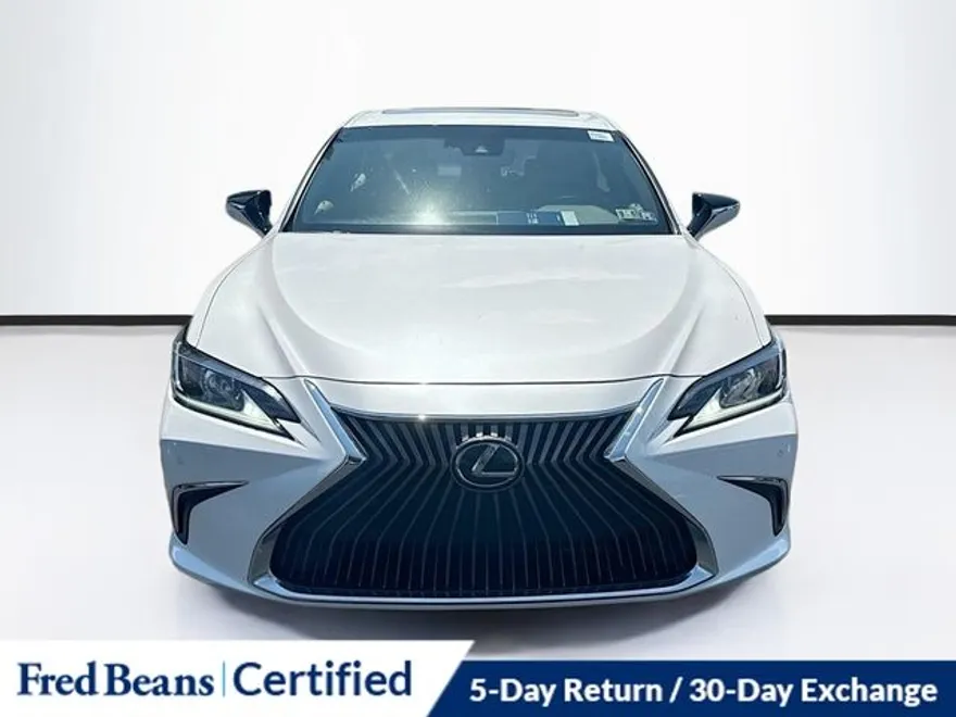 2019 Lexus ES 350 photo 1