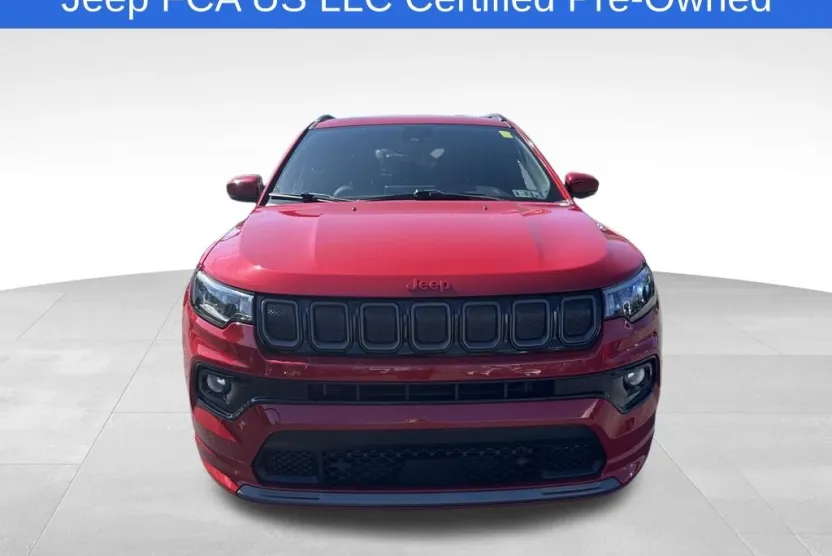 2022 Jeep Compass Limited photo 1