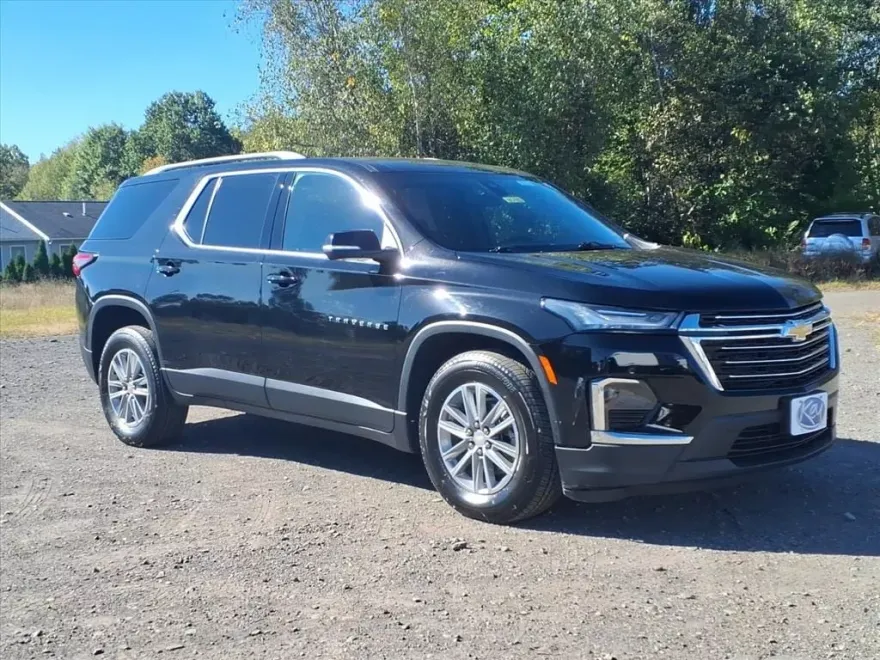 2022 Chevrolet Traverse photo 1