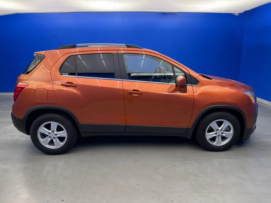 2015 Chevrolet Trax LT photo 1