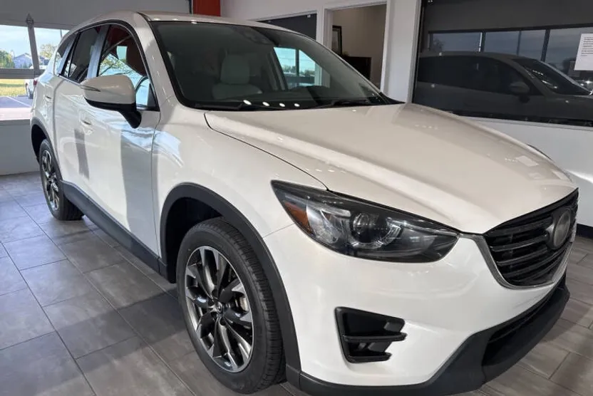 2016 Mazda CX-5 Grand Touring photo 1