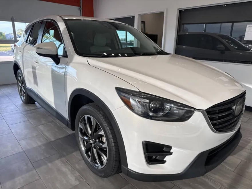 2016 Mazda CX-5 Grand Touring photo 1