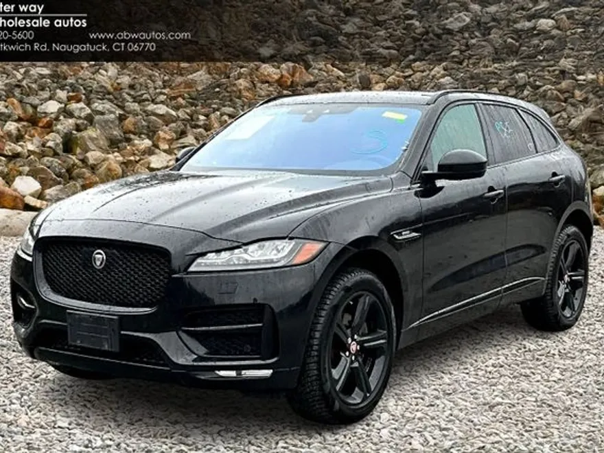 2020 Jaguar F-PACE R-Sport photo 1